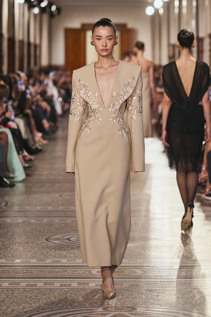 Hobeika_ss26_runway_press_look_12-copy