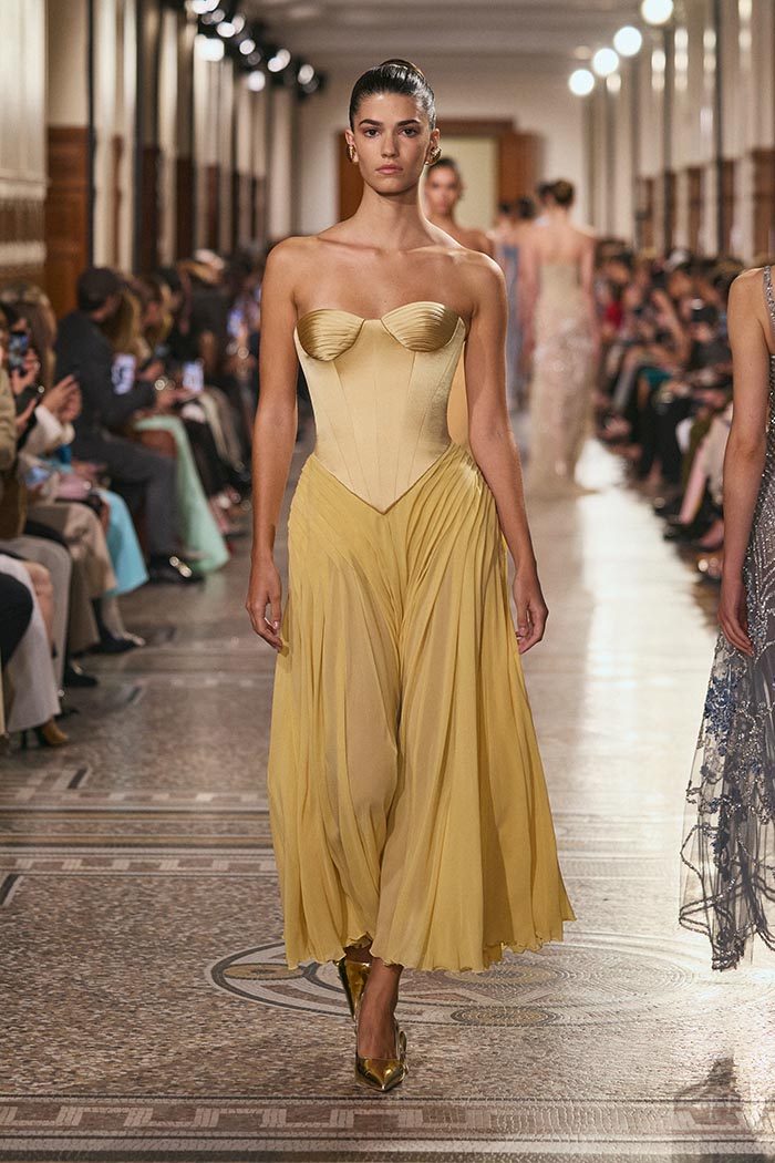 Hobeika_ss26_runway_press_look_50-copy