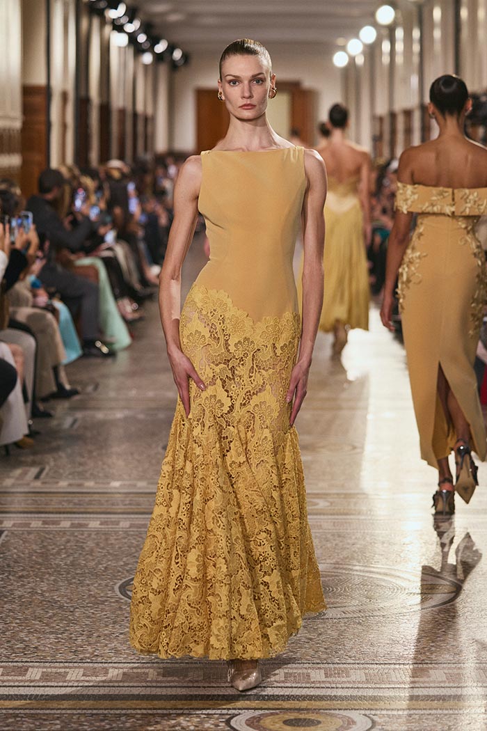 Hobeika_ss26_runway_press_look_52-copy